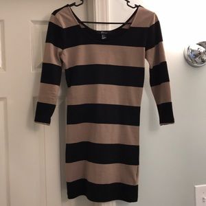 body con nude & black dress